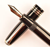 Conway Stewart 58 Duro in black, gold trim - Fine nib