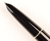 Parker 51 Custom Mk2 in black, Gold cap - Medium nib