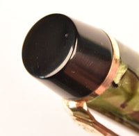 De La Rue Onoto 6233 Semi-Transparent pen in black veined green marble - Medium nib