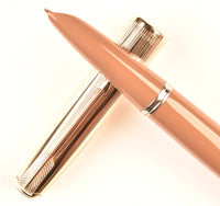 Parker 51 Custom in Cocoa, gold cap 1948 - Broad nib