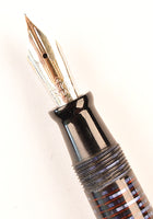 Parker Vacumatic in azure pearl, 1946, Canada - Fine semi-flex nib