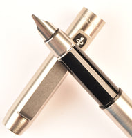 Parker 25 with black trim - Italic nib