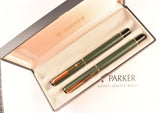 Parker Rialto fountain pen & ballpoint in matte green, Gold trim - Medium nib - Boxed