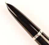 Parker 51 Custom in black, gold cap - Fine nib