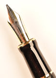 Parker Duofold Centennial in black, Gold trim - Medium Right Oblique nib