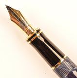 Parker Duofold International in blue marble - Medium nib