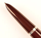 Parker 51 Custom in dark burgundy, Gold cap - Medium nib