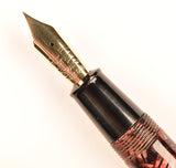 Conway Stewart 58 Duro in burgundy candystripe, Gold trim - Medium nib