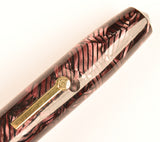 Conway Stewart 58 Duro in burgundy candystripe, Gold trim - Medium nib