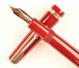 Parker Duofold Maxima in burgundy, Gold trim - Medium nib - Chalk marks