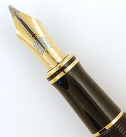 Parker Duofold International World Memorial in black, 1991, Medium nib