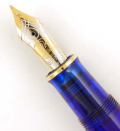 Pelikan m800 medium nib Clearance