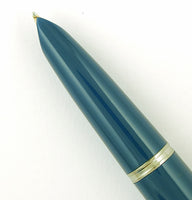 Parker 51 Custom in teal blue, Gold cap - Medium nib