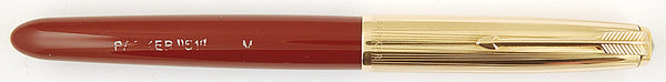 Parker 51 Custom in burgundy, Gold cap - Medium nib