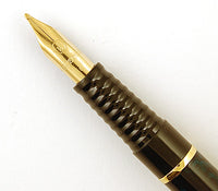 Waterman Laureat in green/black marble - Broad nib