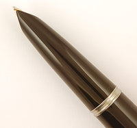 Parker 51 Custom in black, Gold cap - Medium nib