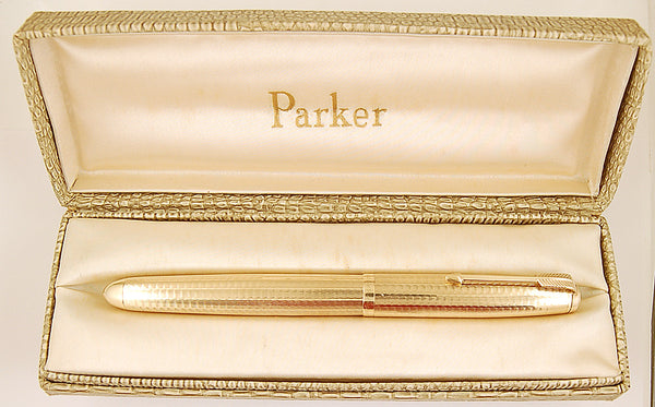 Parker 51 Presidential in 9k gold - Wavy Line Design - 1961