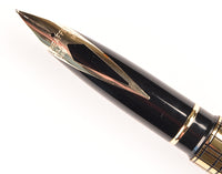 Sheaffer Targa in Medici Crosshatch pattern - Medium 14k gold nib