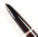 Parker 51 Custom in black, gold cap - Medium nib